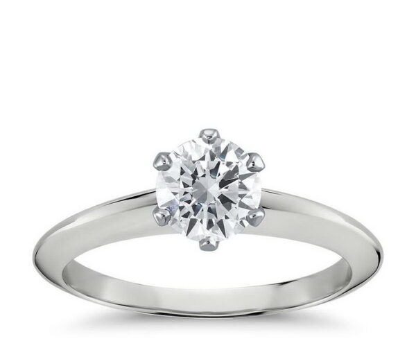 Μονόπετρο δαχτυλίδι υψηλής ποιότητας & design